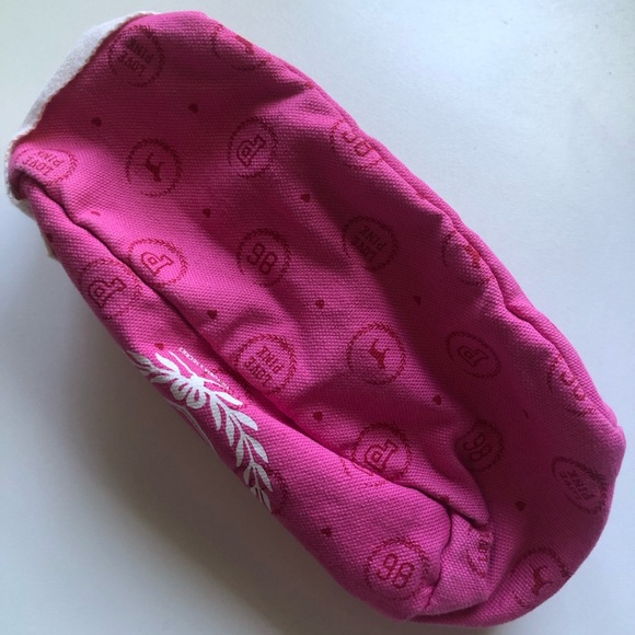 NWT VINTAGE VICTORIA'S SECRET PINK MAKEUP BAG COSMETIC BAG PENCIL BAG TRAVEL - Picture 2 of 7